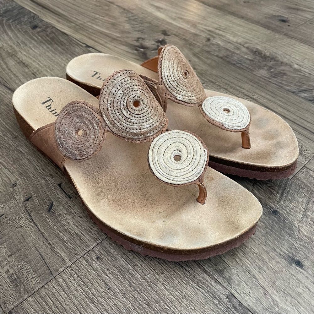 3M Thinsulate Neutral Tan Circular-Accent Women's Sandals